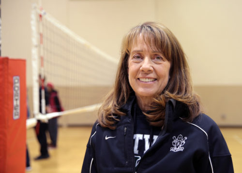 Kent News: Kentwood High School Athletic Director Jo Anne Daughtry named as North Puget Sound League 2016-17 Athletic Director of the Year