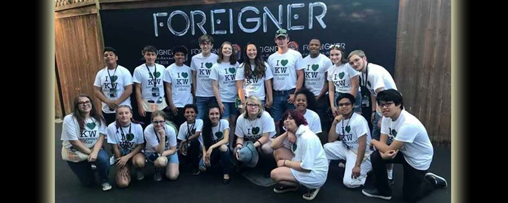VIDEO: Watch Kentwood High choir sing with Foreigner